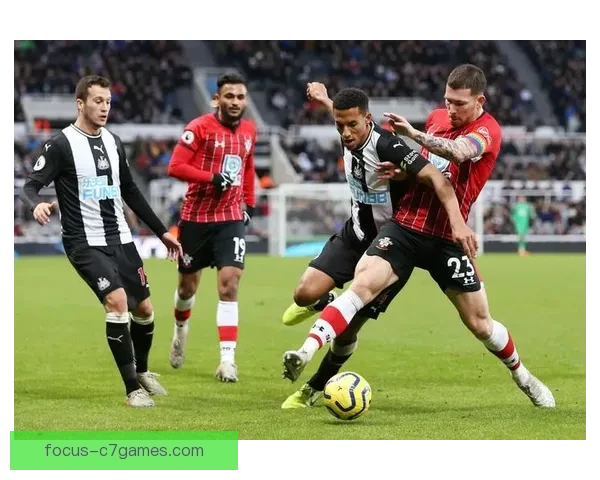 MotoGP新赛季揭幕战激战正酣车手争冠格局初现引爆全球关注