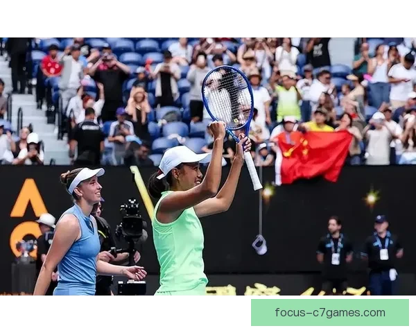 网球赛季激战正酣 球员们挑战极限力争年度冠军荣耀