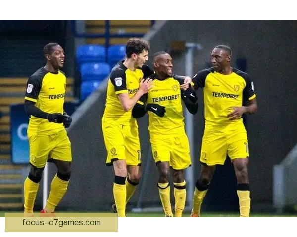 卢顿足球俱乐部宣布新赛季目标 提升队伍实力力争英超保级成功